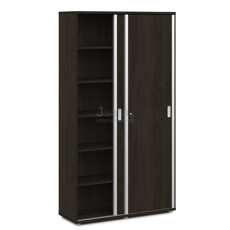 Мебель для персонала Шкаф закрытый купе V-77